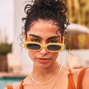 Quay Australia sunglasses in the style so serious. NWT carrying case included